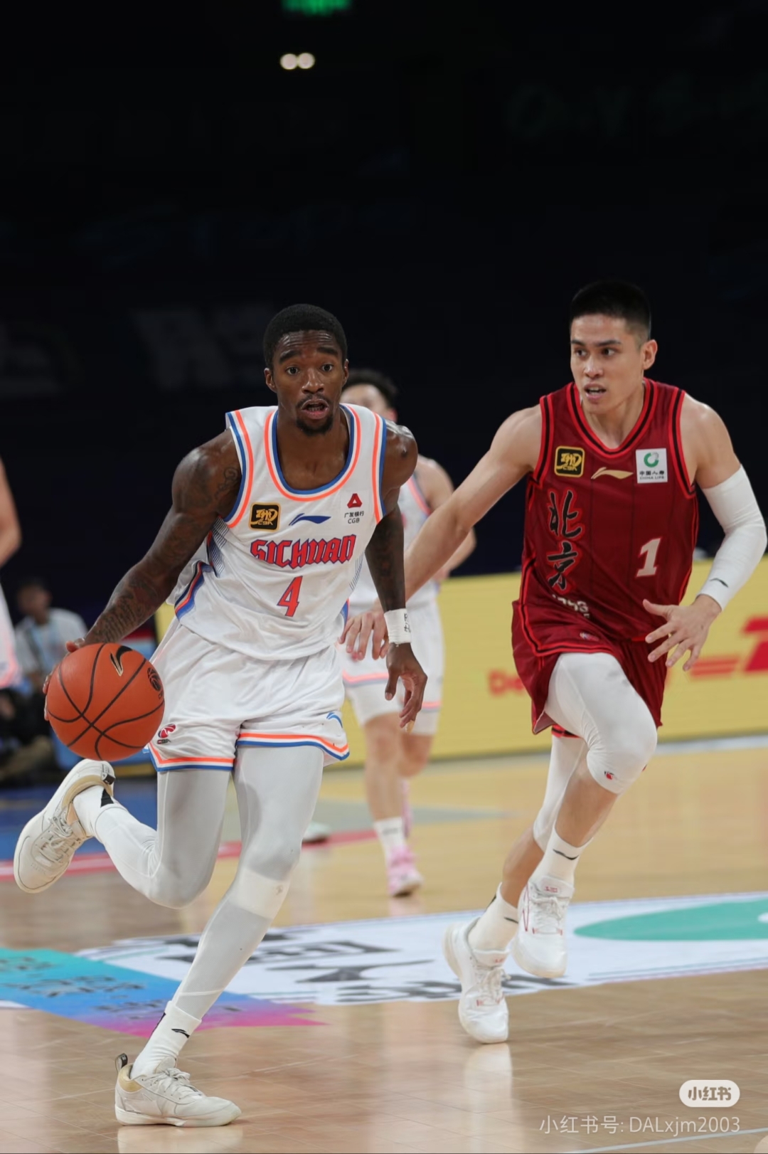 爱游戏入口赛地聚焦：CBA常规赛清晨热度飙升；波尔图单刀错失；目标明确；训练强度明显提升的简单介绍